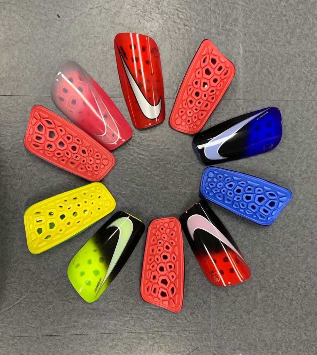 Mercurial Lite Caneleira 19/20 | Acessórios Esportivos (Entregas Acima de 20€)