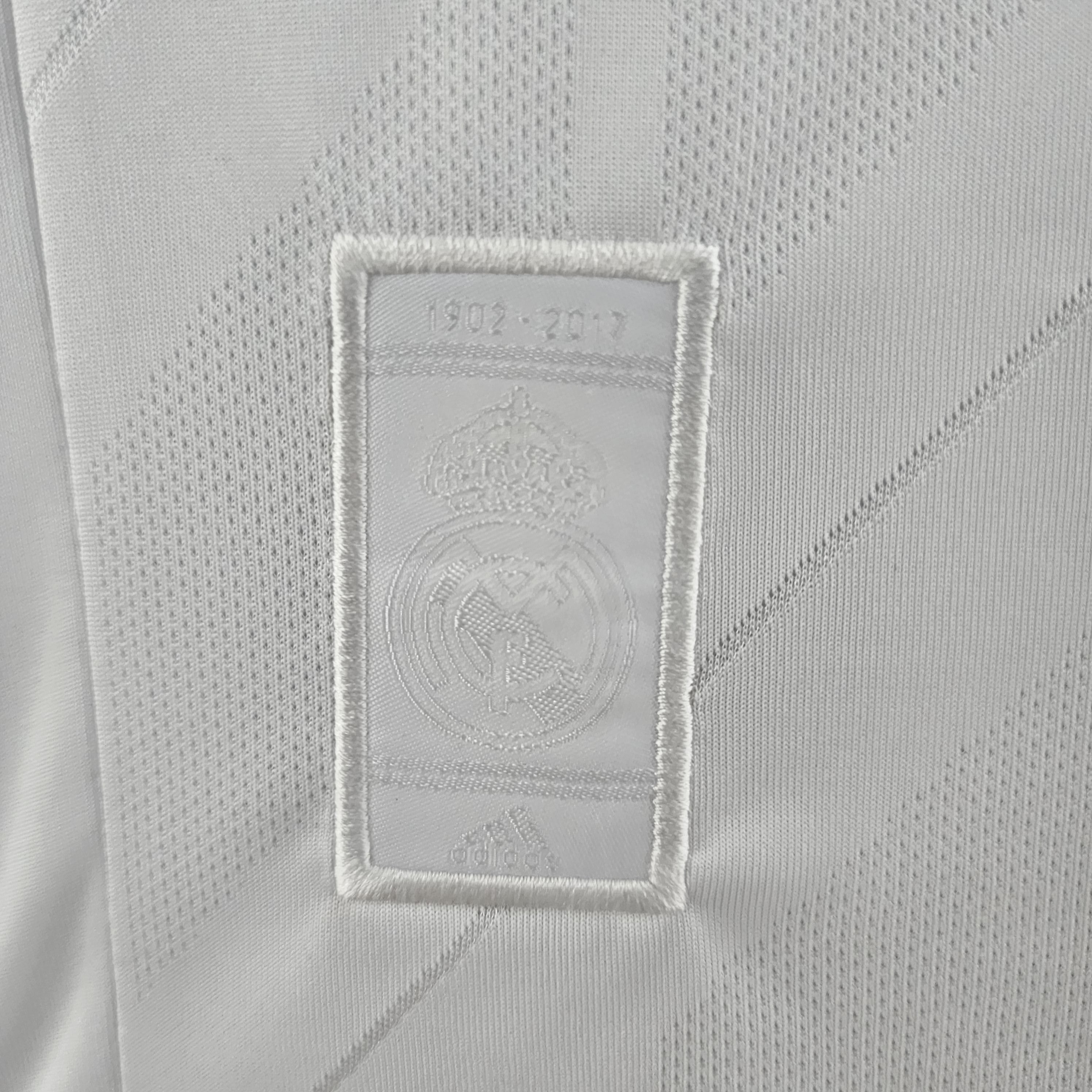 Camisa Real Madrid Home 17/18 (Versão Manga Longa Torcedor Retrô)
