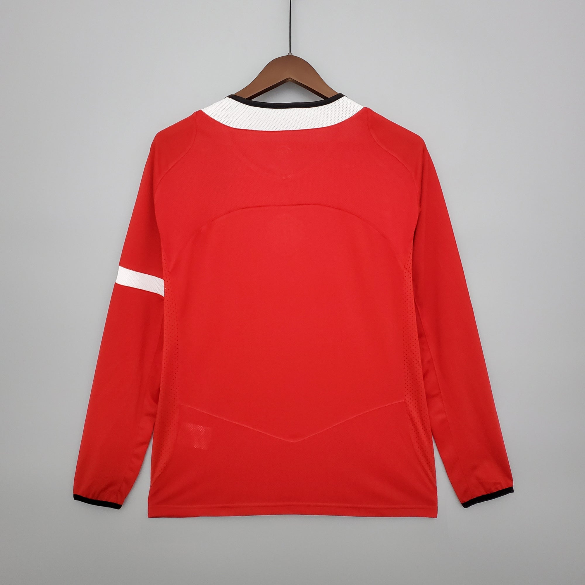 Camisa Manchester United Home 04/05 (Versão Manga Longa Retrô)