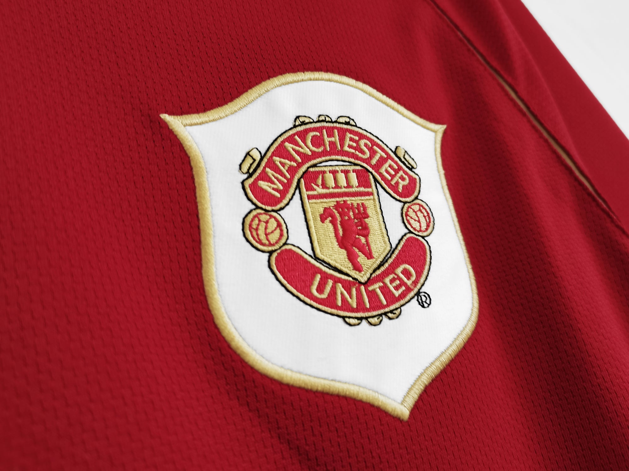 Camisa Manchester United Home 06/07 (Versão Manga Longa Retrô)