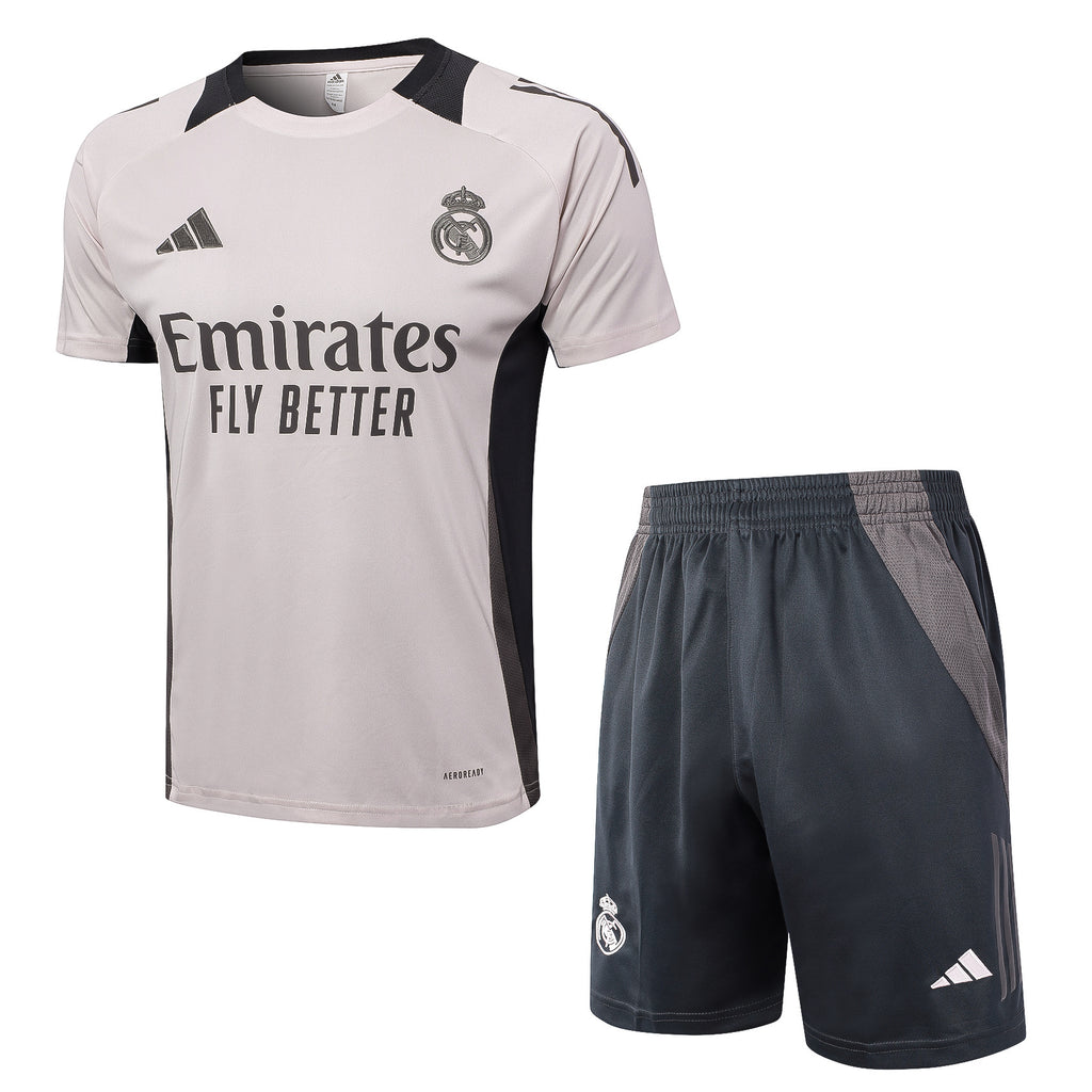 Kit Pre-Treino Real Madrid CF Conjunto Adulto/Infantil (Versão Torcedor)