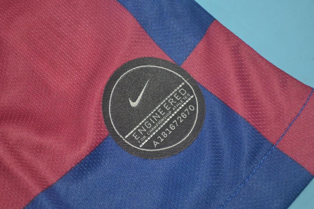 Camisa Barcelona Home 19/20 (Versão Retrô)