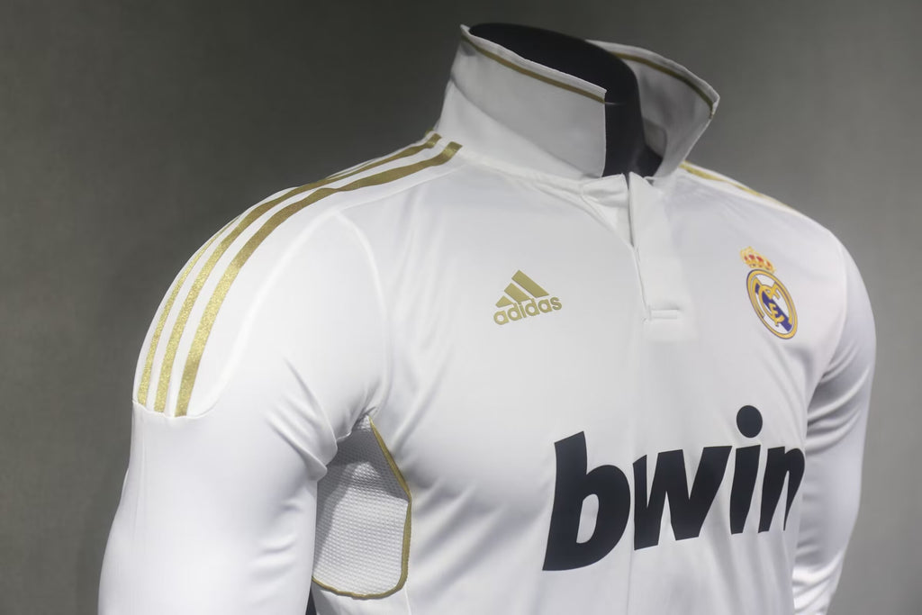 Camisa Real Madrid Home 11/12 (Versão Manga Longa Jogador Retrô)