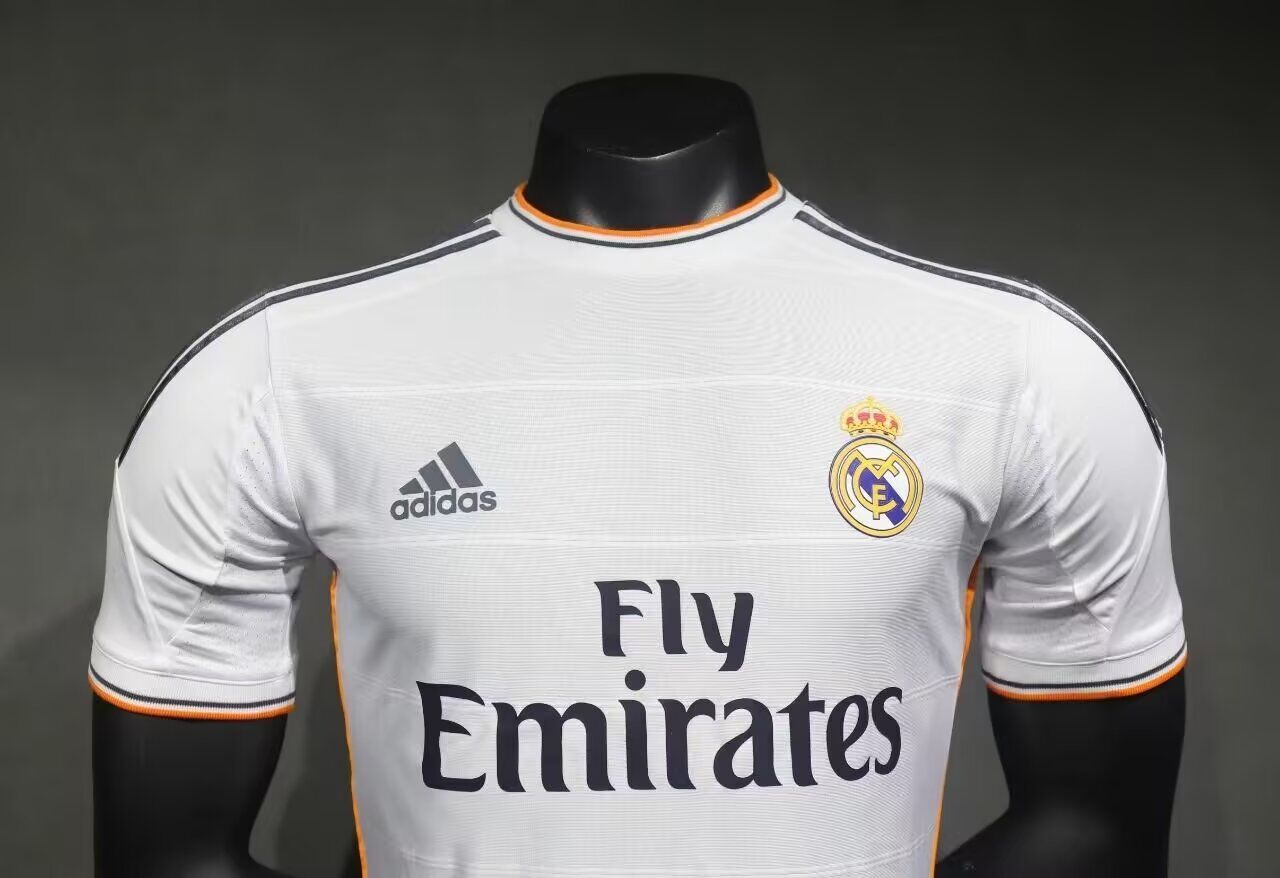 Camisa Real Madrid Home 13/14 (Versão Jogador Retrô)
