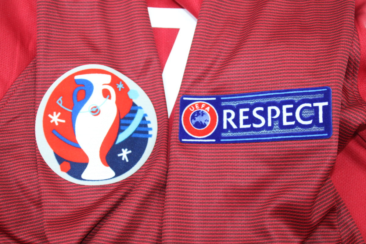 Camisa Seleção Portuguesa Home 2016 (Versão Manga Longa Torcedor Retrô)