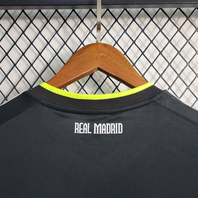 Camisa Real Madrid Away 10/11 (Versão Retrô)
