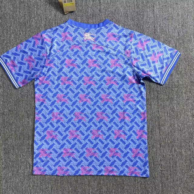 Camisa Chelsea F.C. "Burberry Concept" (Versão Torcedor) | EDIÇÃO ESPECIAL