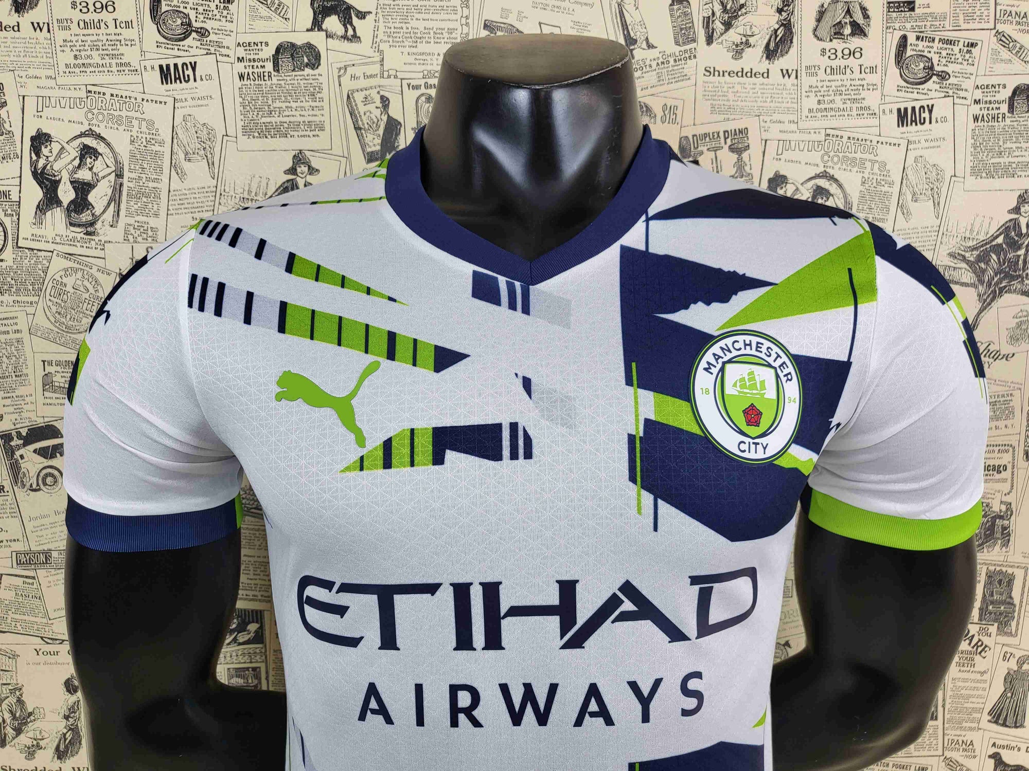 Camisa Manchester City "Green, White and Blue" 23/24 (Versão Jogador) | EDIÇÃO ESPECIAL