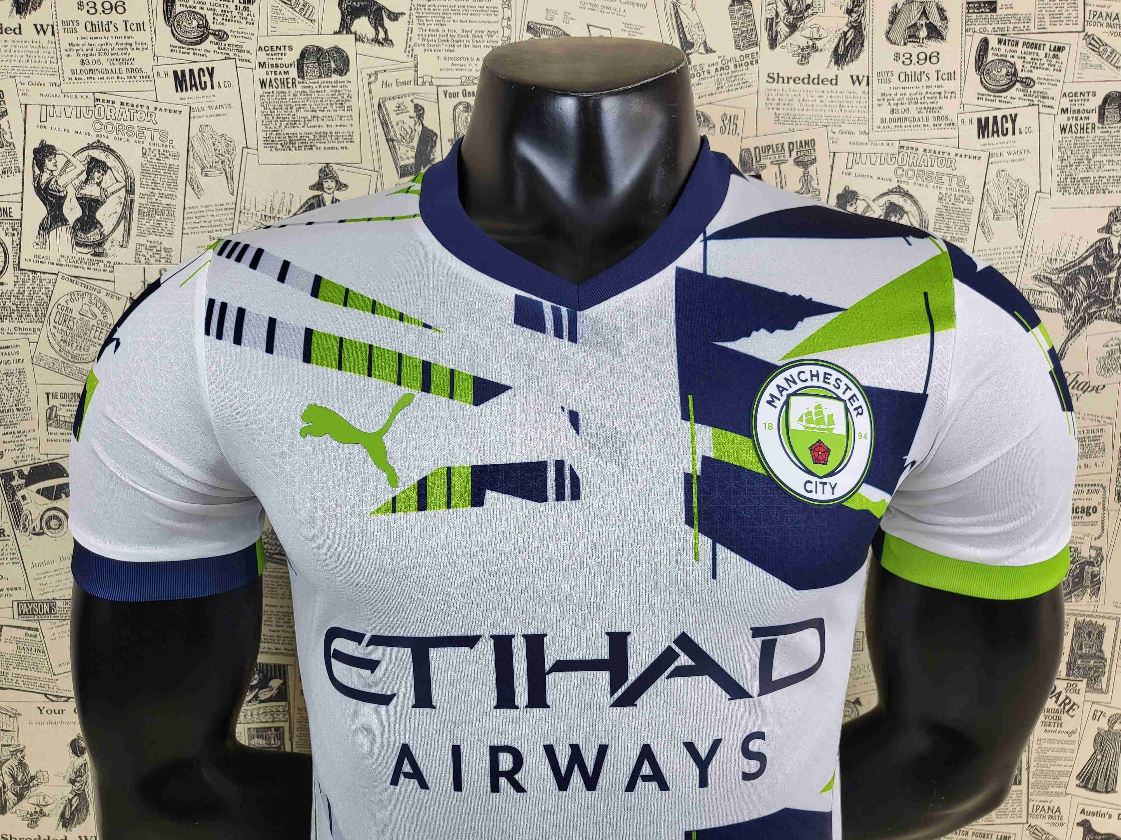 Camisa Manchester City "Green, White and Blue" 23/24 (Versão Jogador) | EDIÇÃO ESPECIAL