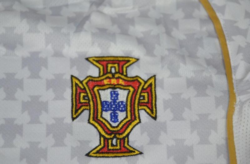Camisa Seleção Portuguesa Away 2004 (Versão Torcedor Retrô)
