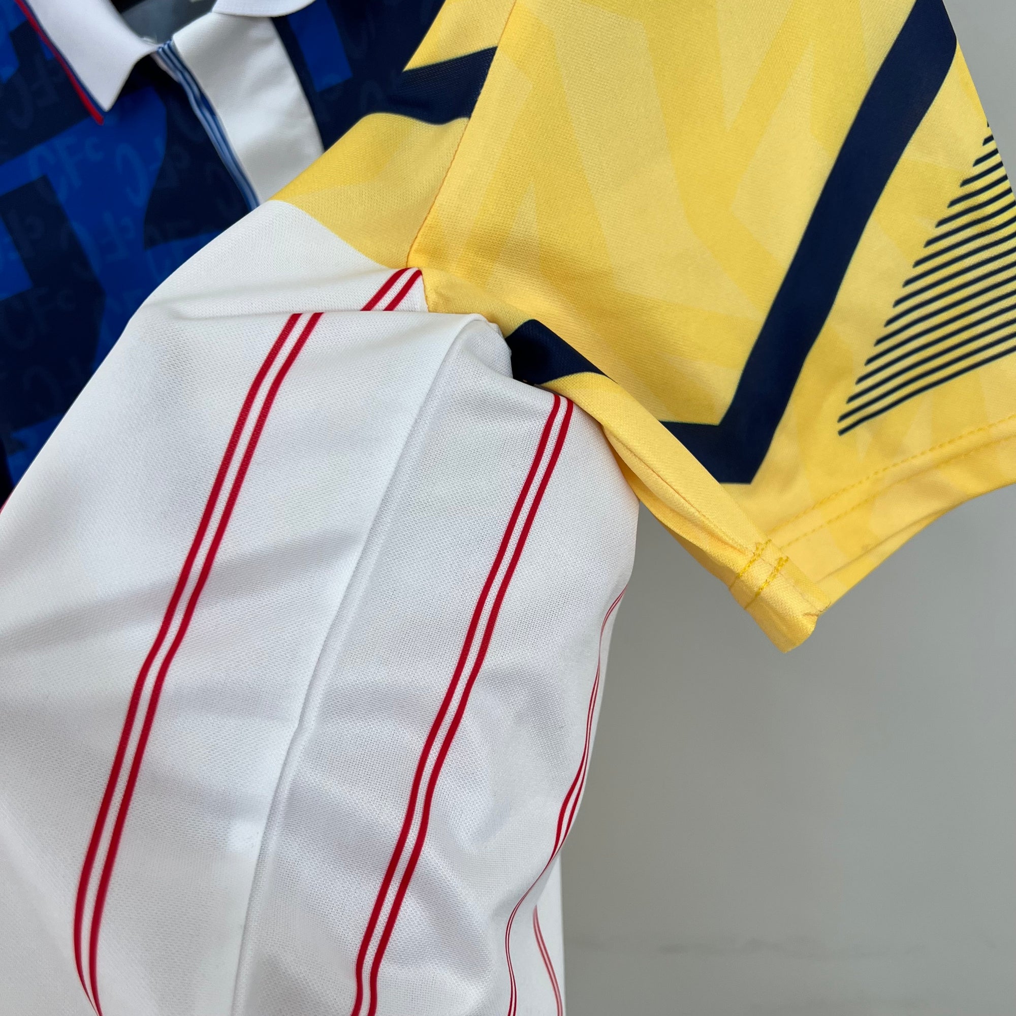 Camisa Chelsea F.C. 1990 "Mixed Jersey" (Versão Torcedor Retro) | Edição Especial