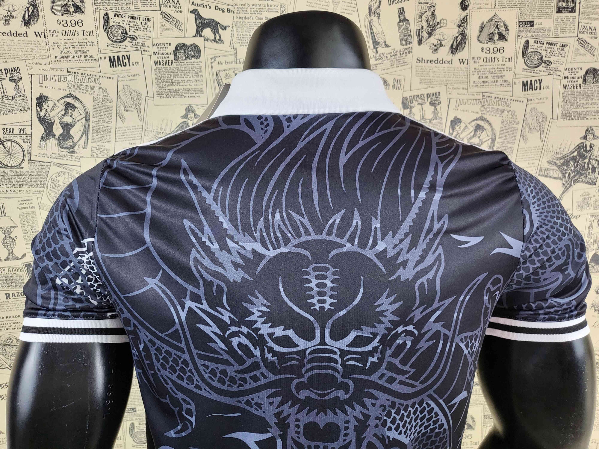 Camisa Real Madrid "Black Dragon Edition" 23/24 (Versão Torcedor) | EDIÇÃO ESPECIAL