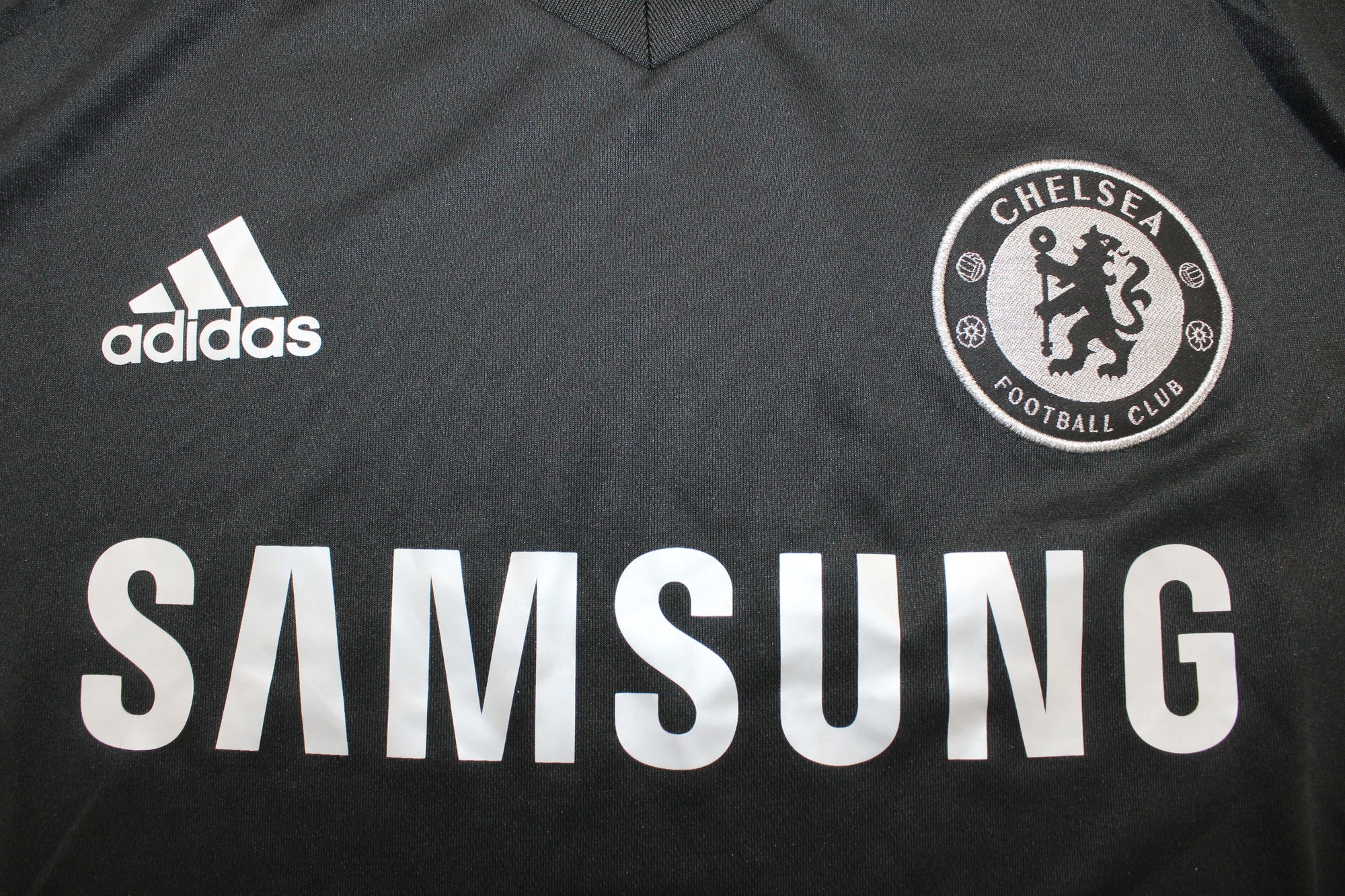 Chelsea FC Home Shirt 03/05 (Retro Fan Version)