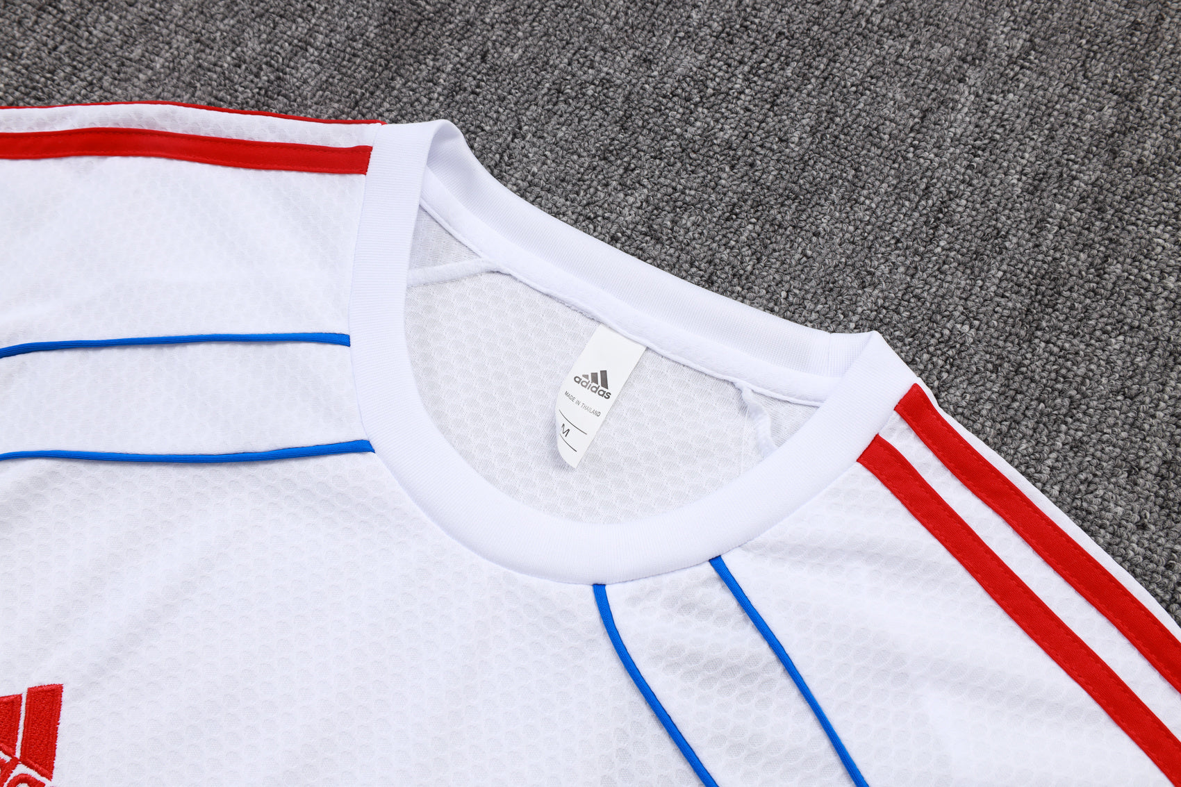 Chelsea FC Home Shirt 03/05 (Retro Fan Version)
