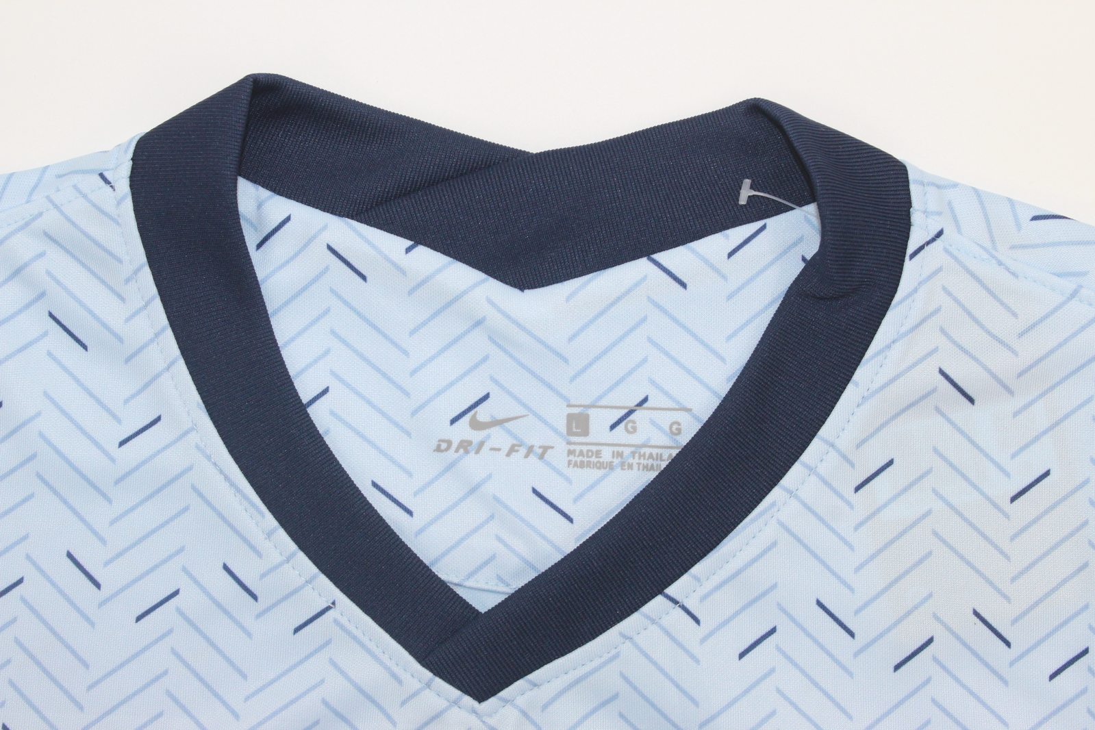 Camisa Chelsea F.C. Away 20/21 (Versão Torcedor Retro)