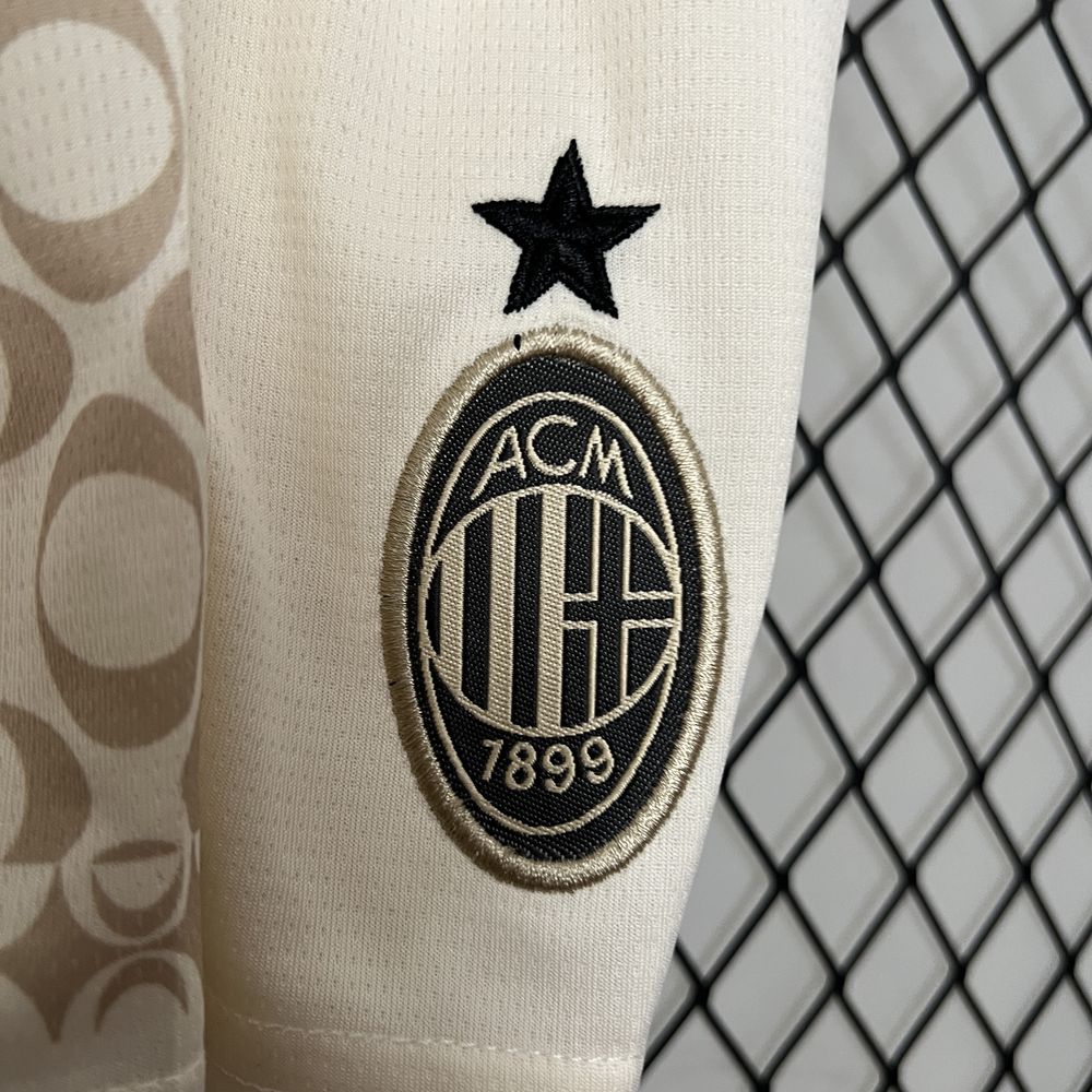 Kit AC Milan "Beige Style" 24/25 Conjunto Infantil (Versão Torcedor) | EDIÇÃO ESPECIAL