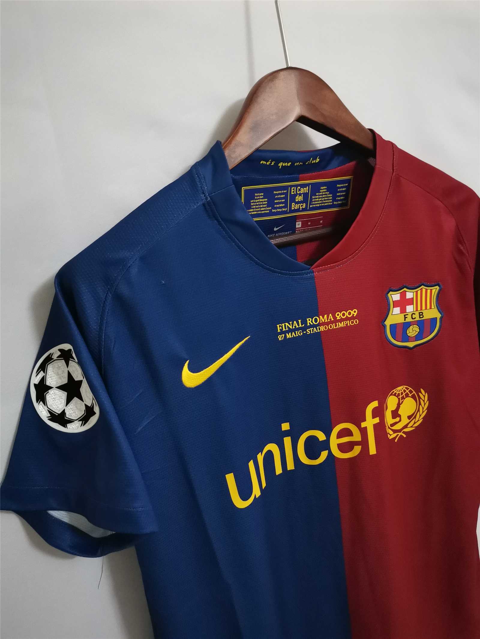 Camisa Barcelona Home 08/09 (Versão Retrô)