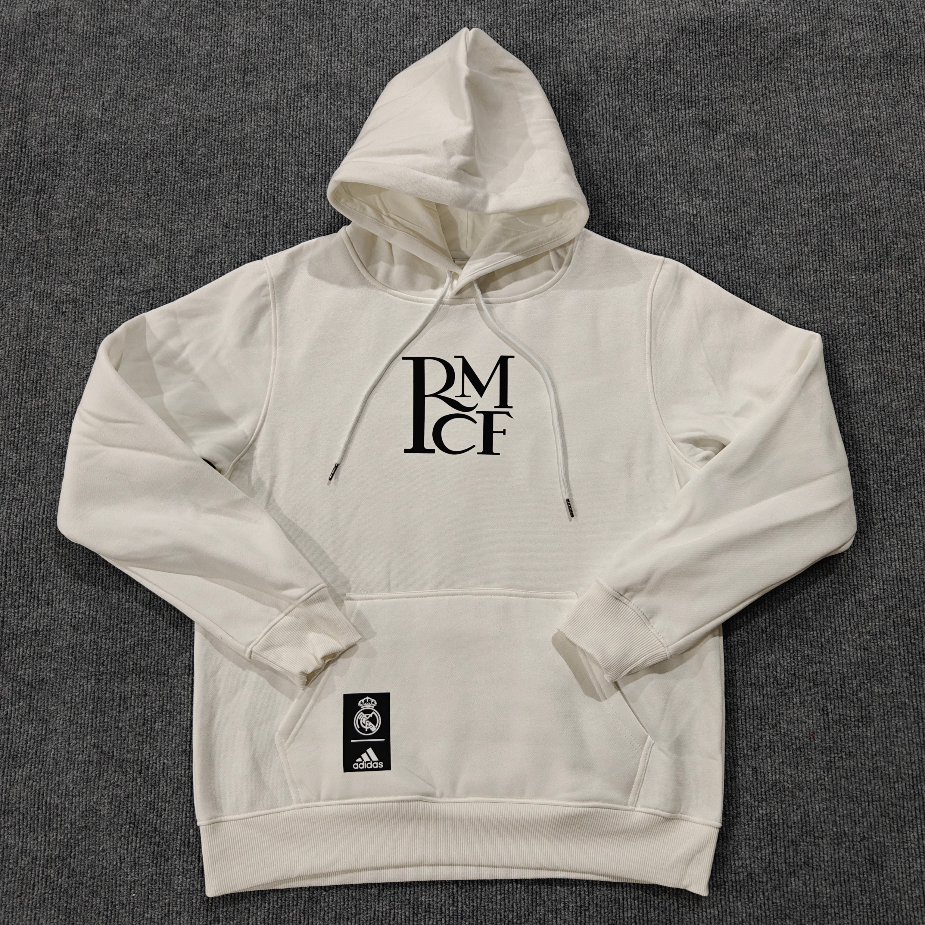 Real Madrid CF Chest Logo Sweatshirt | RMCF