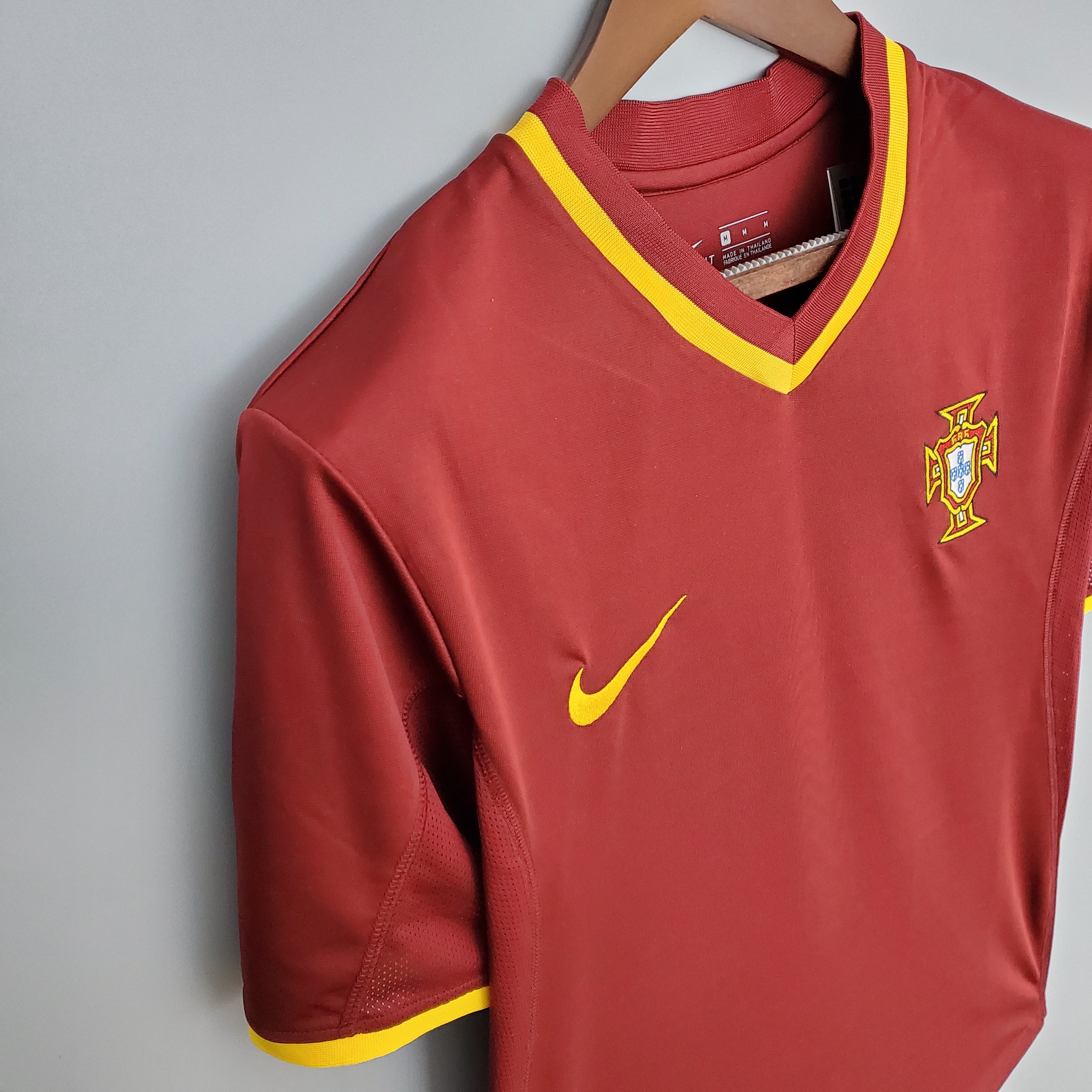 Portuguese National Team Home Shirt 2000 (Retro Fan Version) 