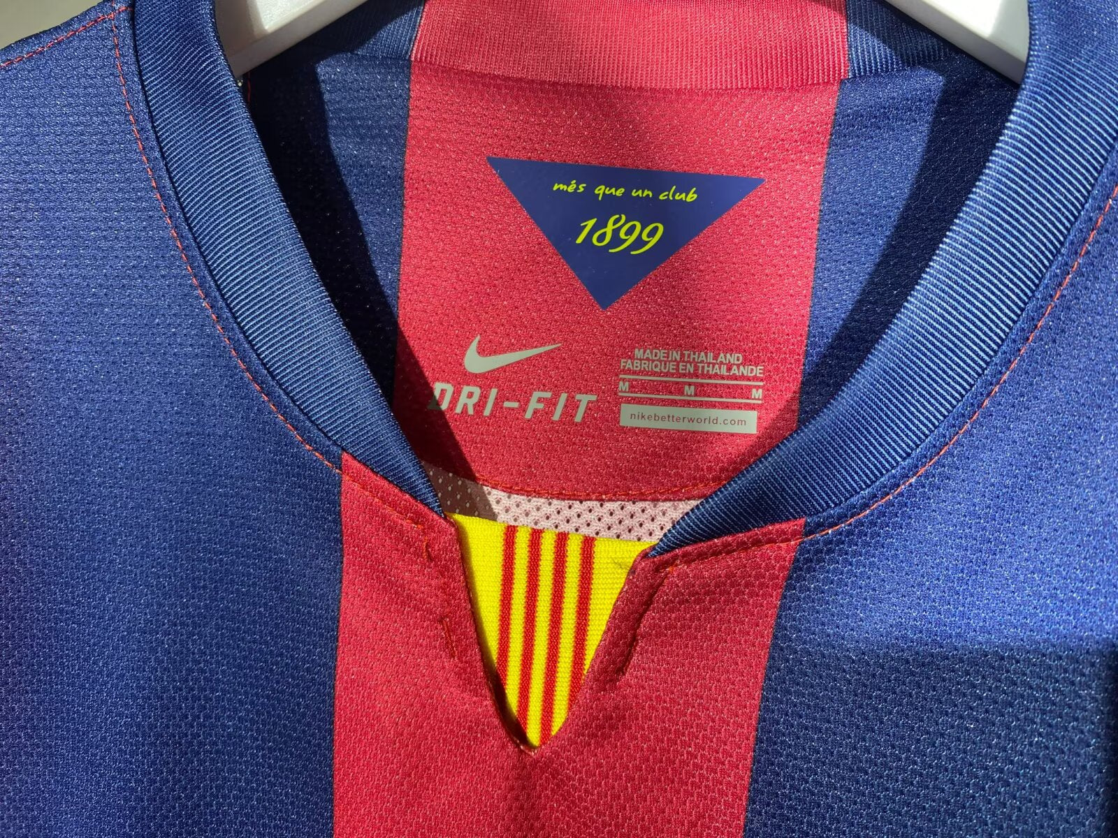 Camisa Barcelona Home 14/15 (Versão Manga Longa Jogador Retrô)
