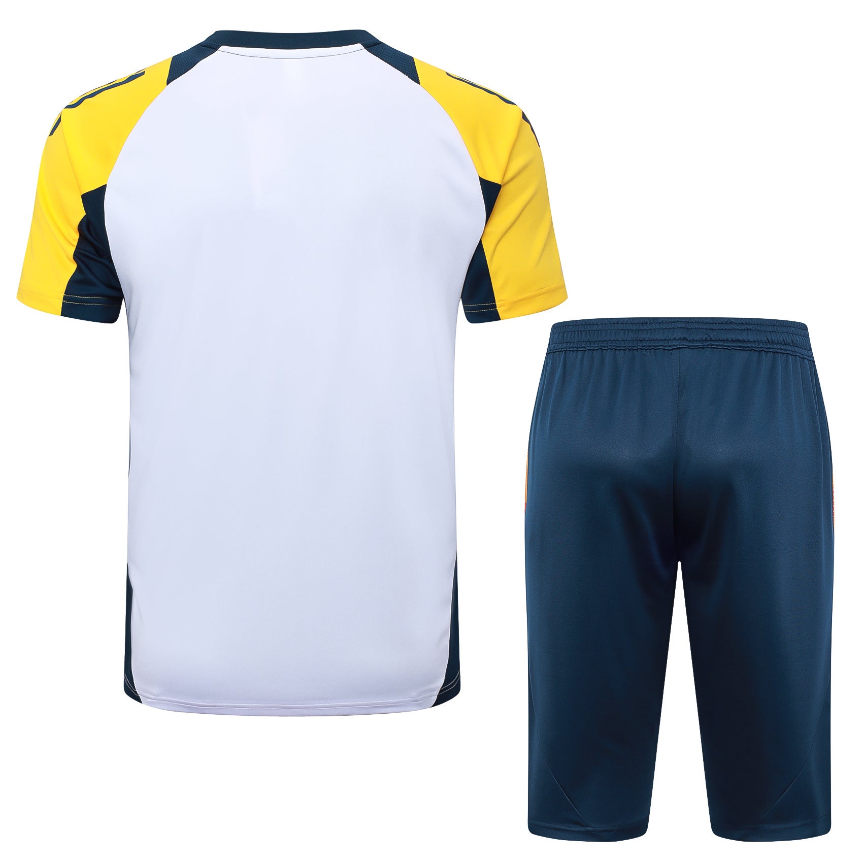 Kit Pre-Treino Real Madrid CF Conjunto Adulto/Infantil (Versão Torcedor)