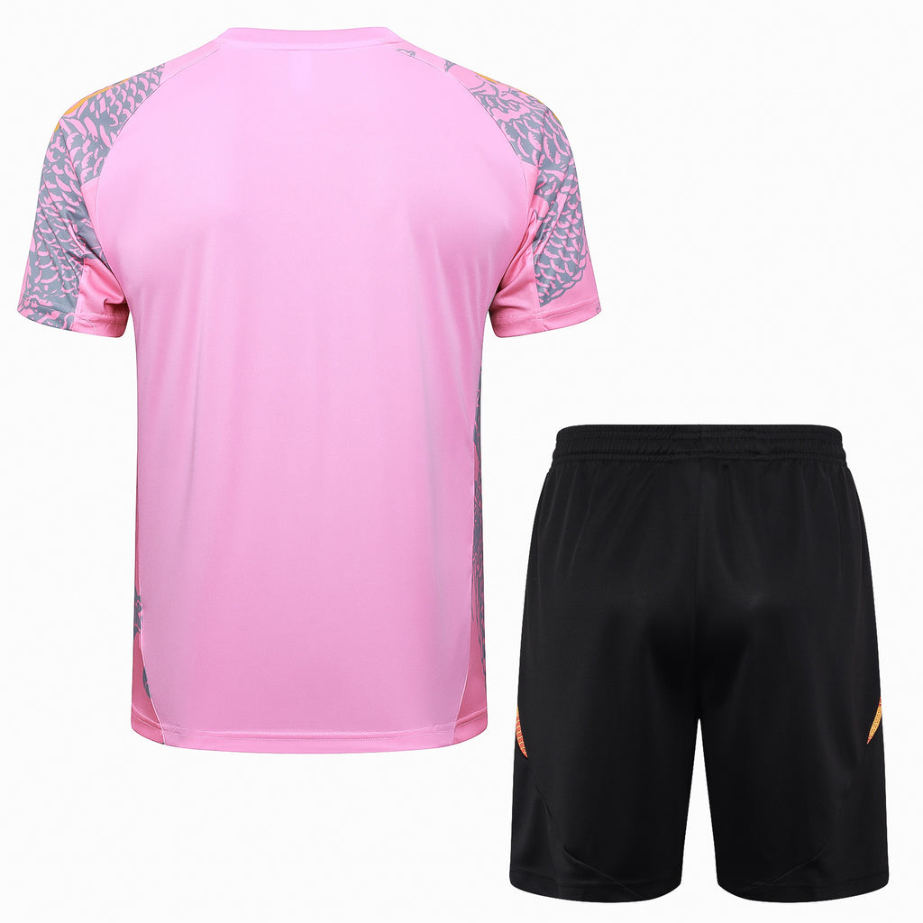 Kit Pre-Treino Real Madrid CF Conjunto Adulto/Infantil (Versão Torcedor)