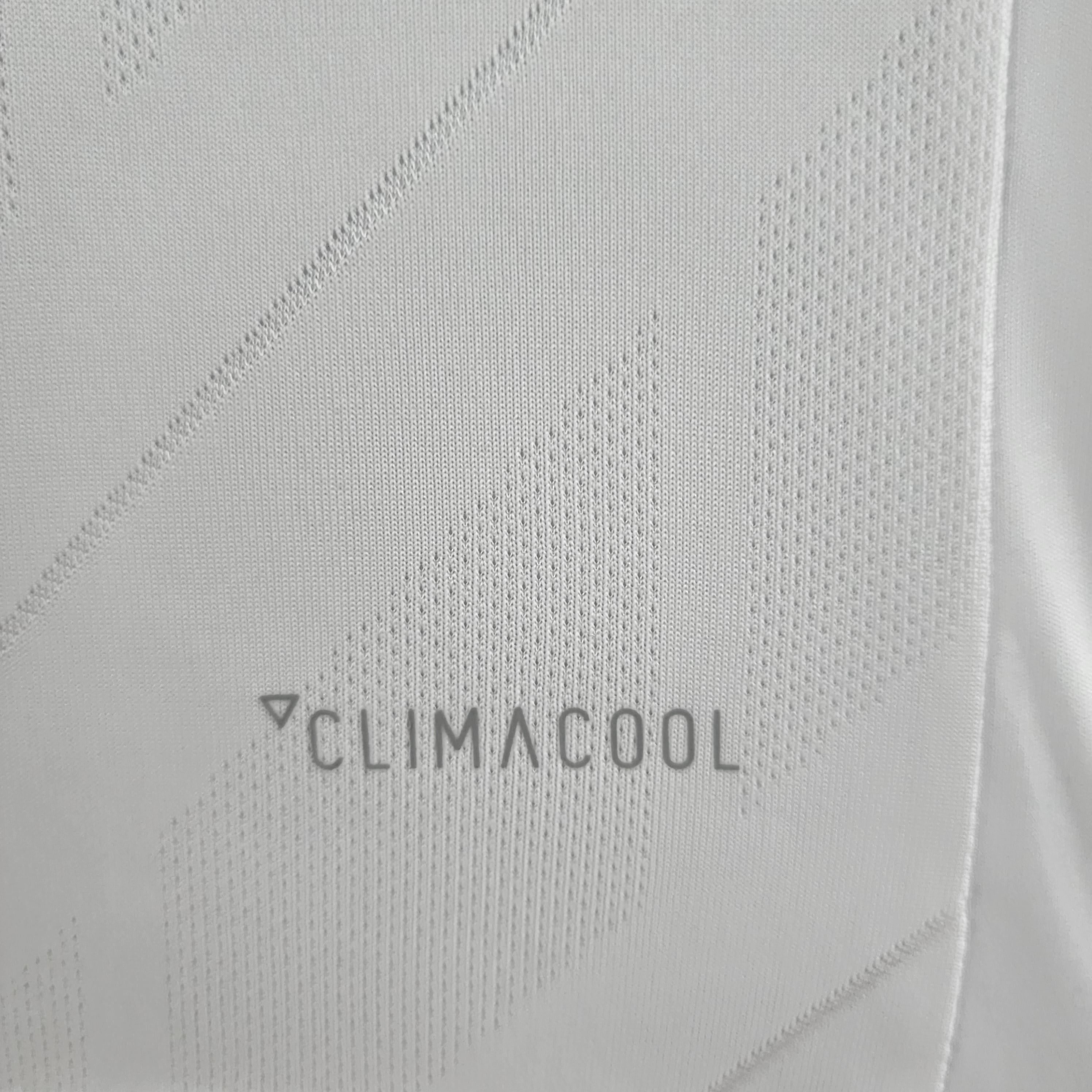 Camisa Real Madrid Home 17/18 (Versão Manga Longa Torcedor Retrô)
