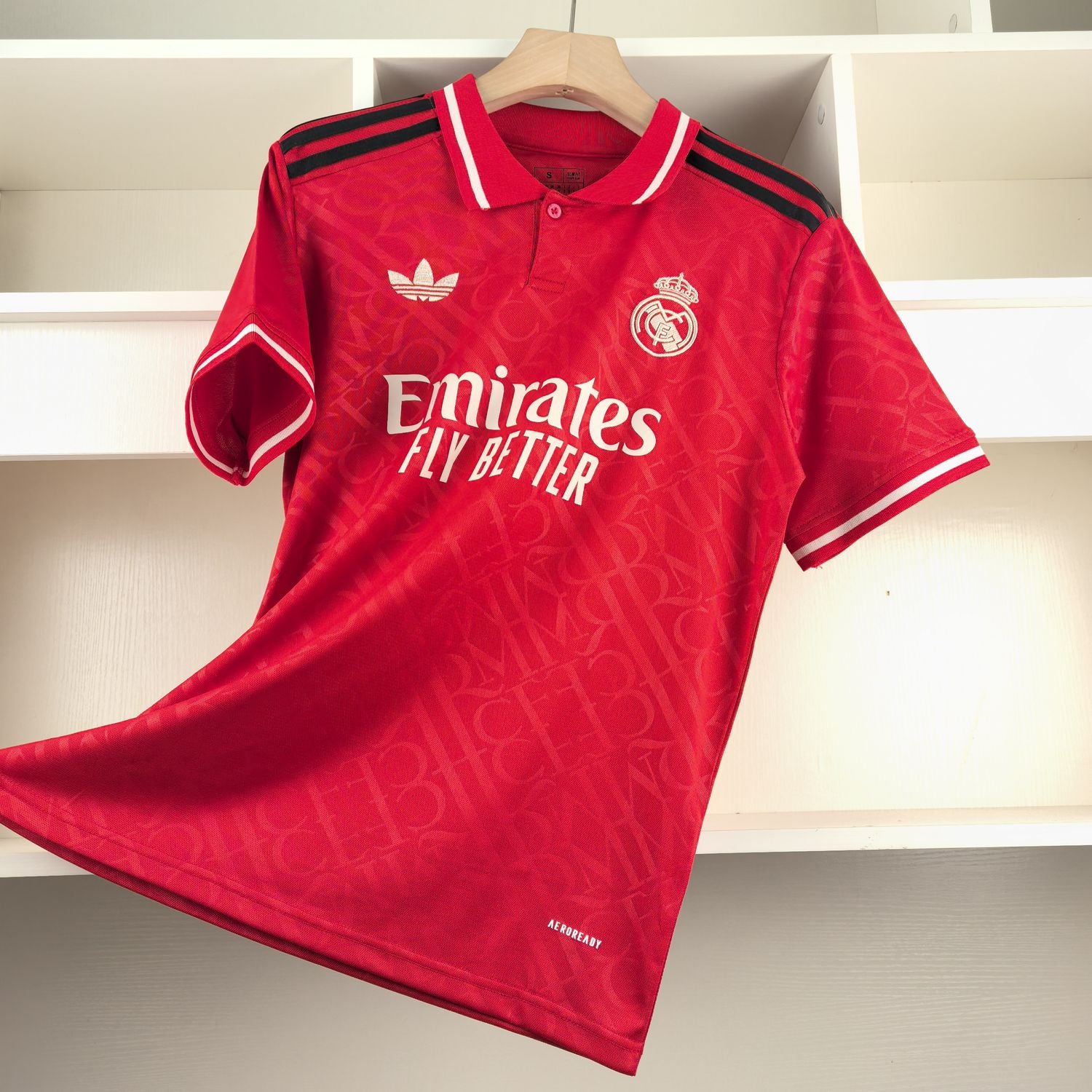 Camisa Real Madrid "Red Polo" 24/25 (Versão Torcedor) | EDIÇÃO ESPECIAL