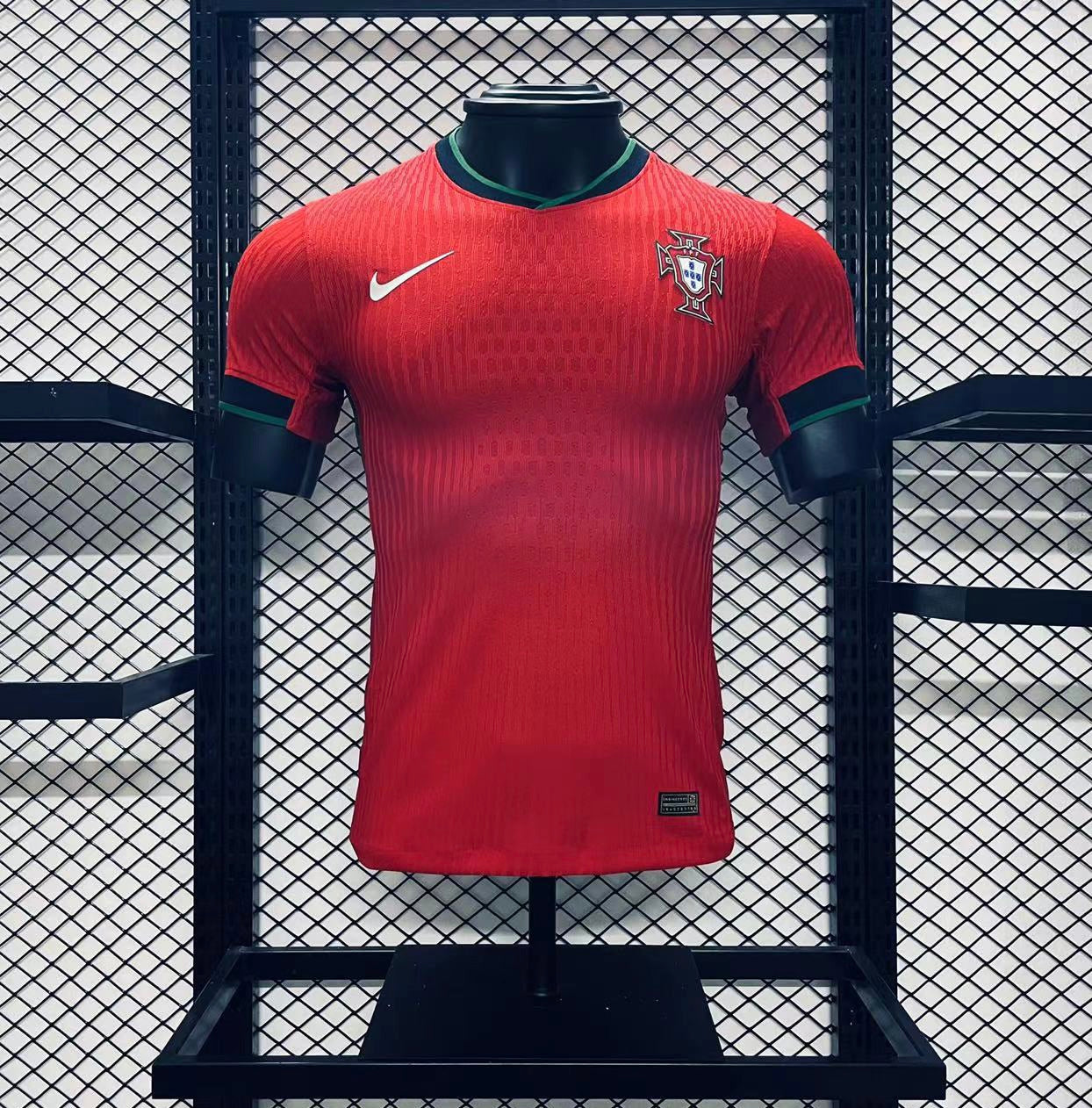 Camisa Seleção Portuguesa Home 2024 (Versão Jogador)