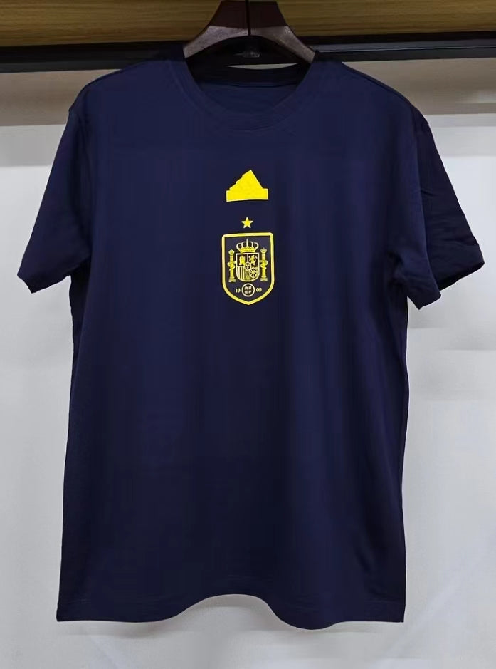 Camisa Casual Seleção da Espanha "Yellow Logo"  | Moda Esportiva