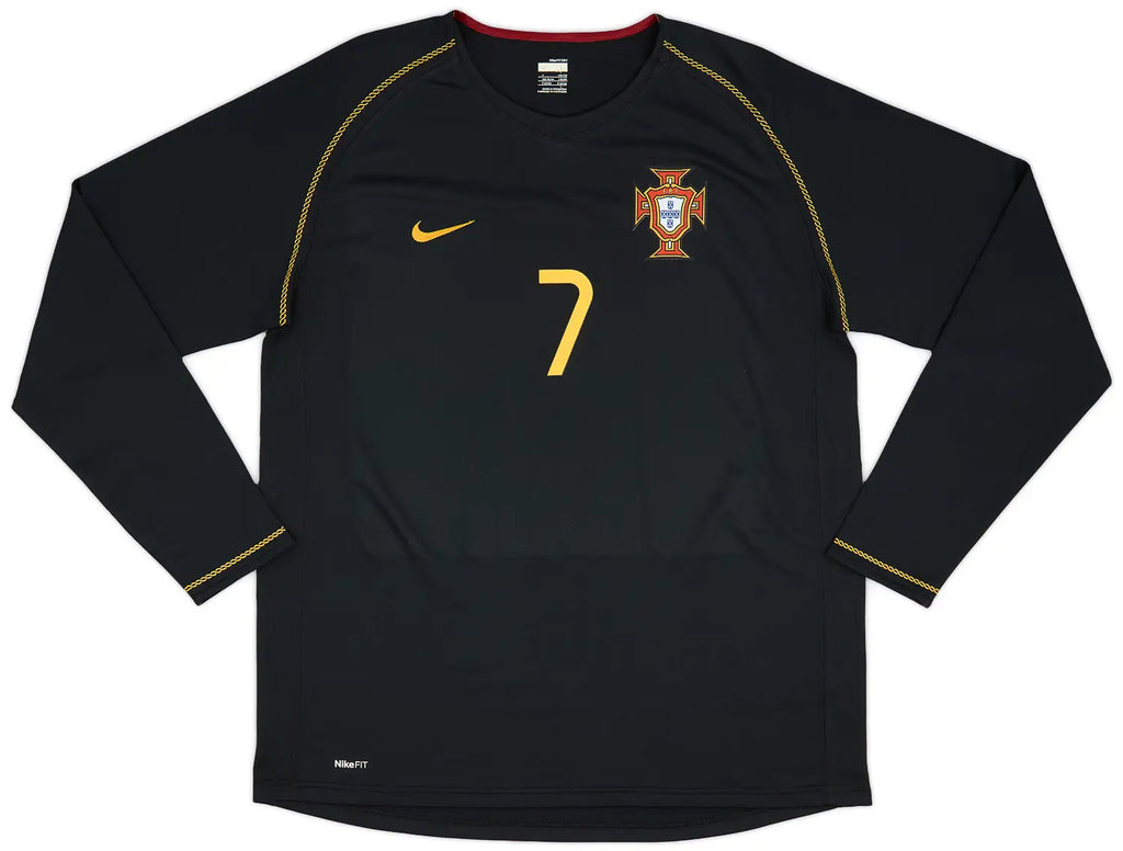 Camisa Seleção Portuguesa Away 2006 (Versão Manga Longa Torcedor Retrô)