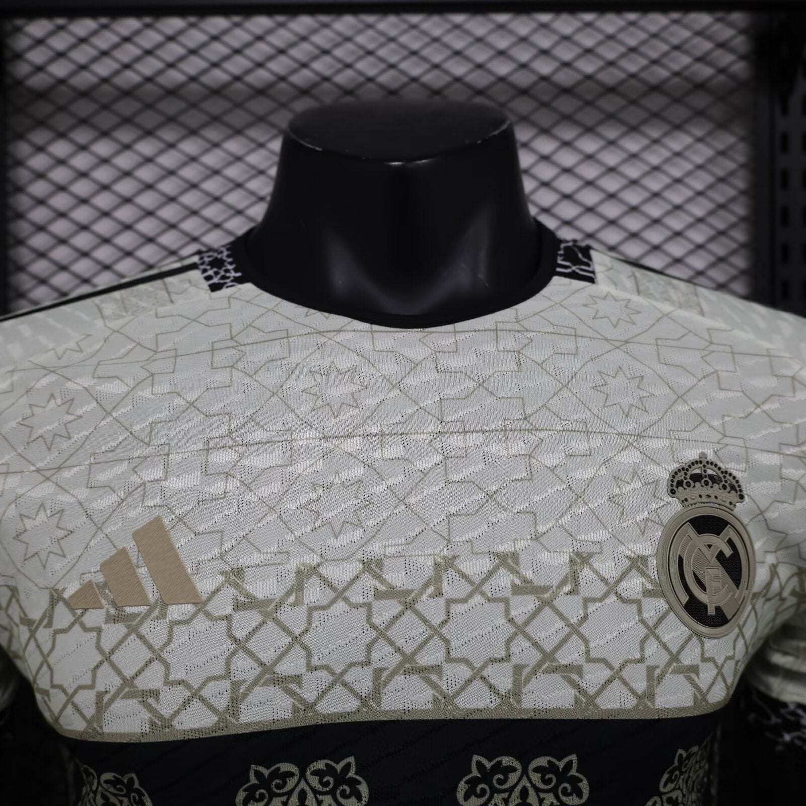 Camisa Real Madrid CF "Bege Style" (Versão Jogador) | EDIÇÃO ESPECIAL