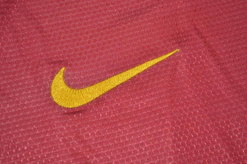 Camisa Barcelona Home 07/08 (Versão Manga Longa Retrô)