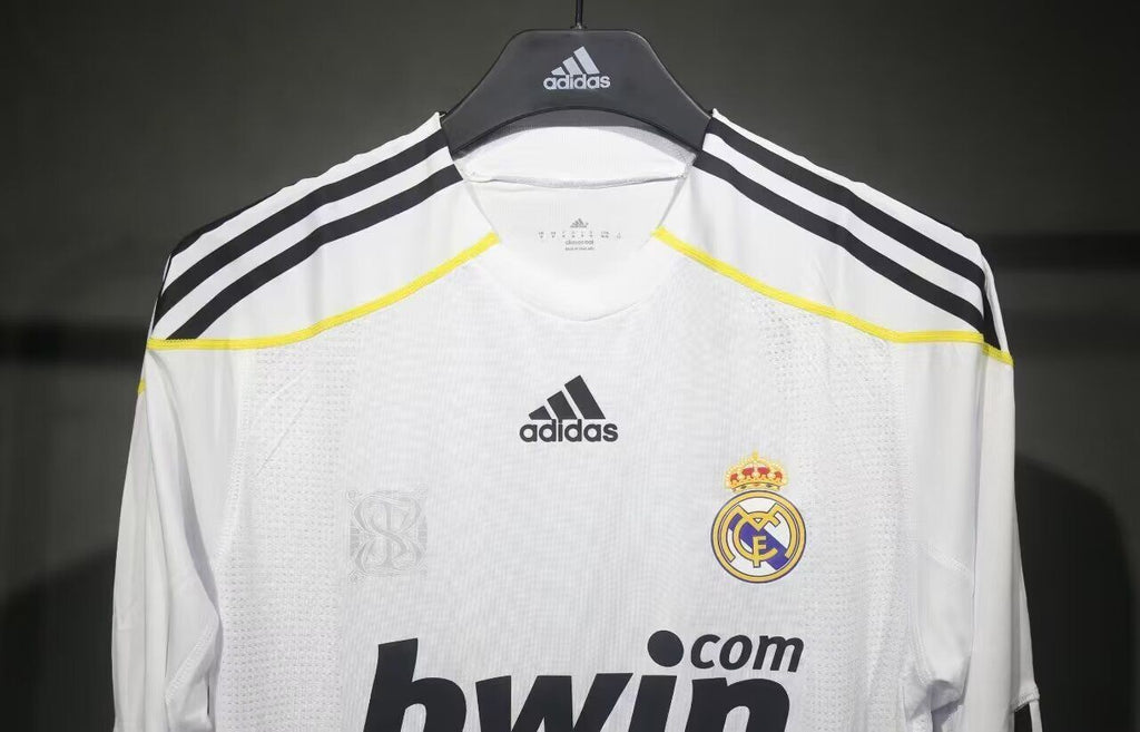 Camisa Real Madrid Home 09/10 (Versão Manga Longa Jogador Retrô)