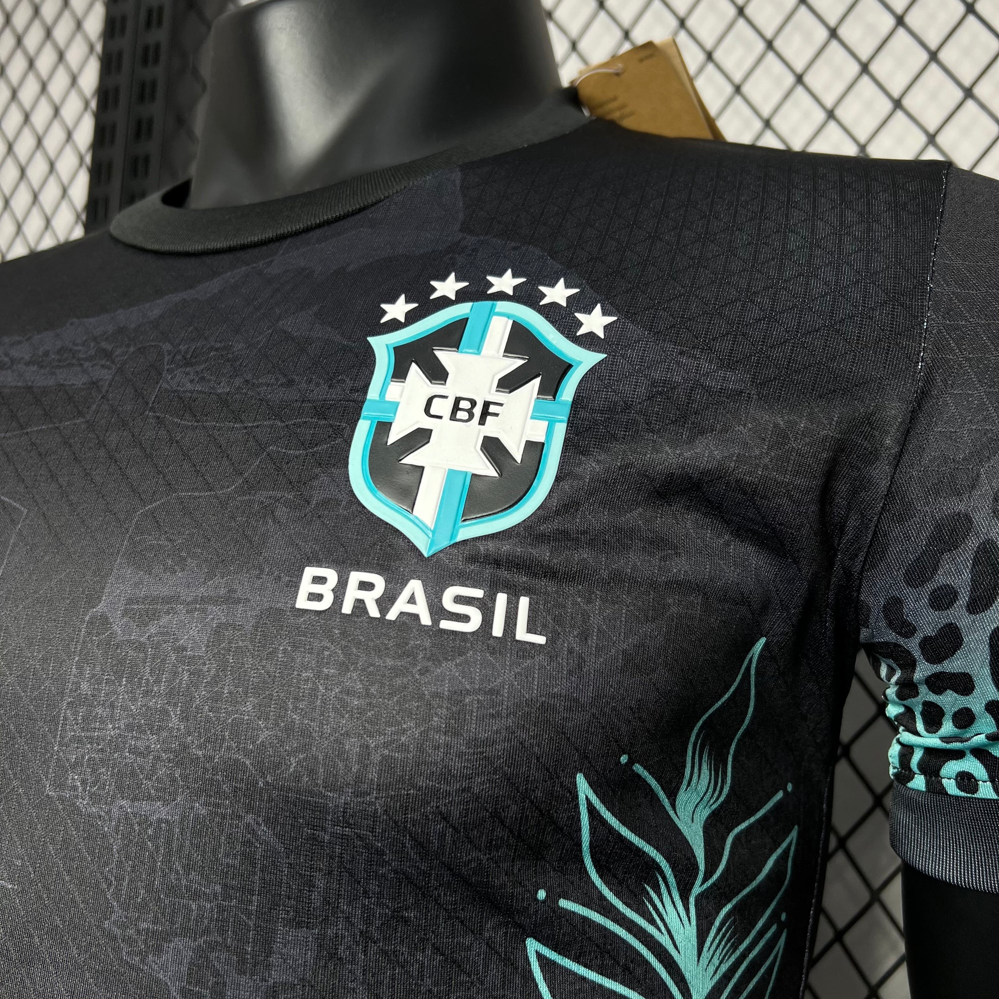 Camisa Seleção Brasileira "Black-Cyan Art" (Versão Jogador) | EDIÇÃO ESPECIAL