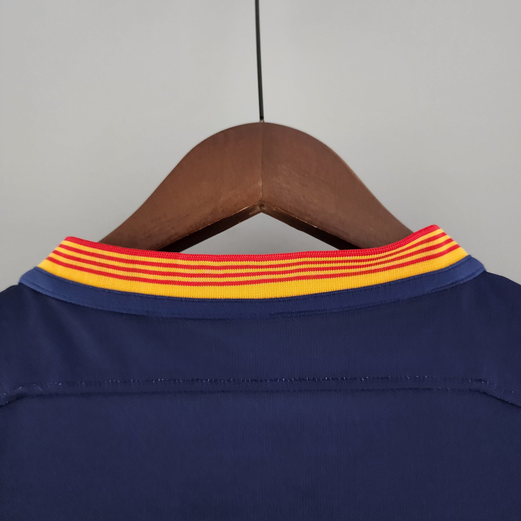 Camisa Barcelona Home 15/16 (Versão Retrô)