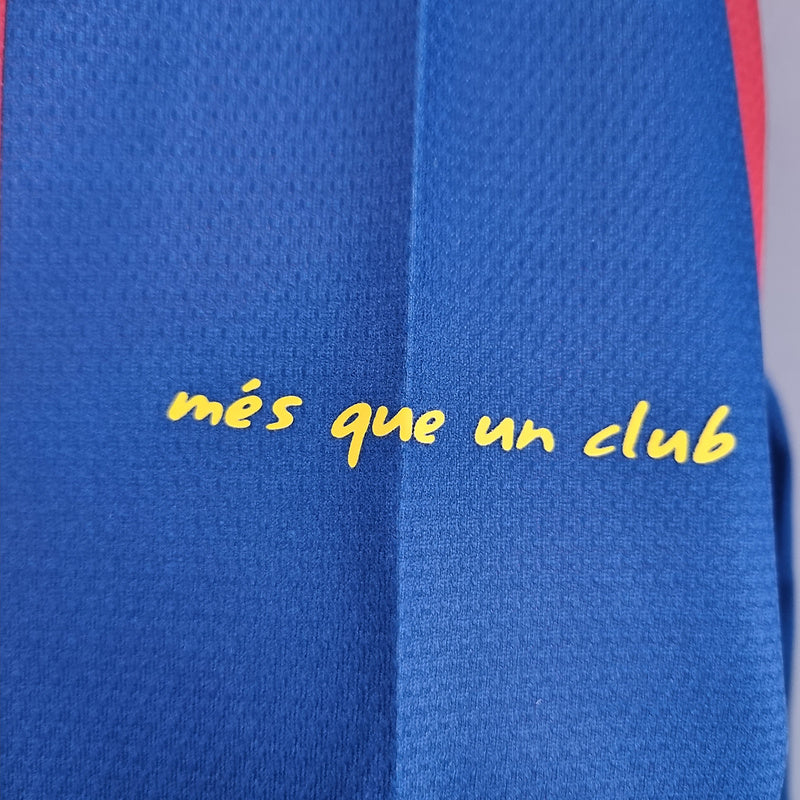 Camisa Barcelona Home 10/11 (Versão Manga Longa Retrô)