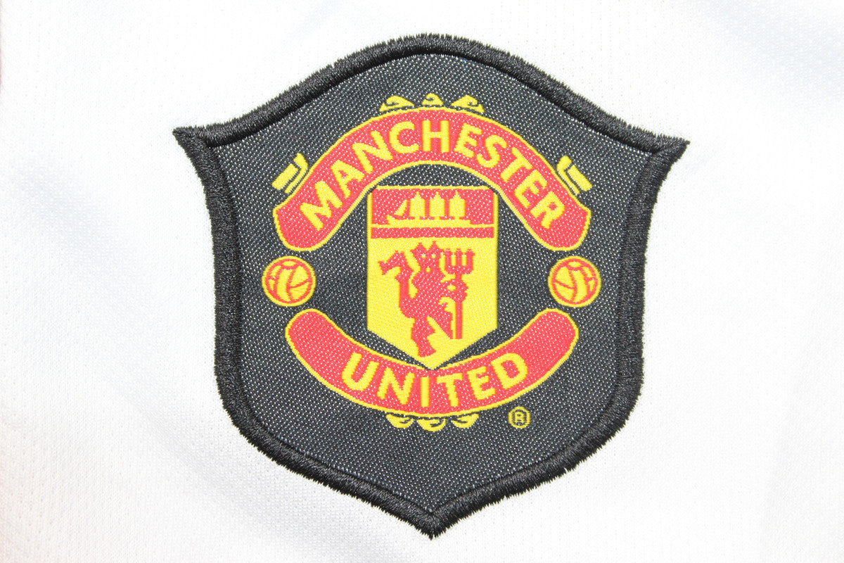 Short Manchester United Home 06/07 (Versão Retrô)