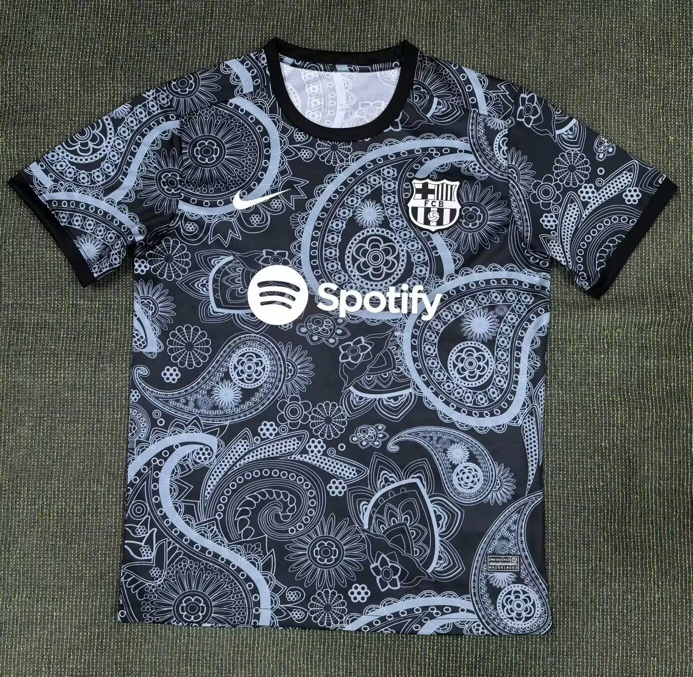 Camisa FC Barcelona "Paisley Concept Art" (Versão Torcedor) | EDIÇÃO ESPECIAL