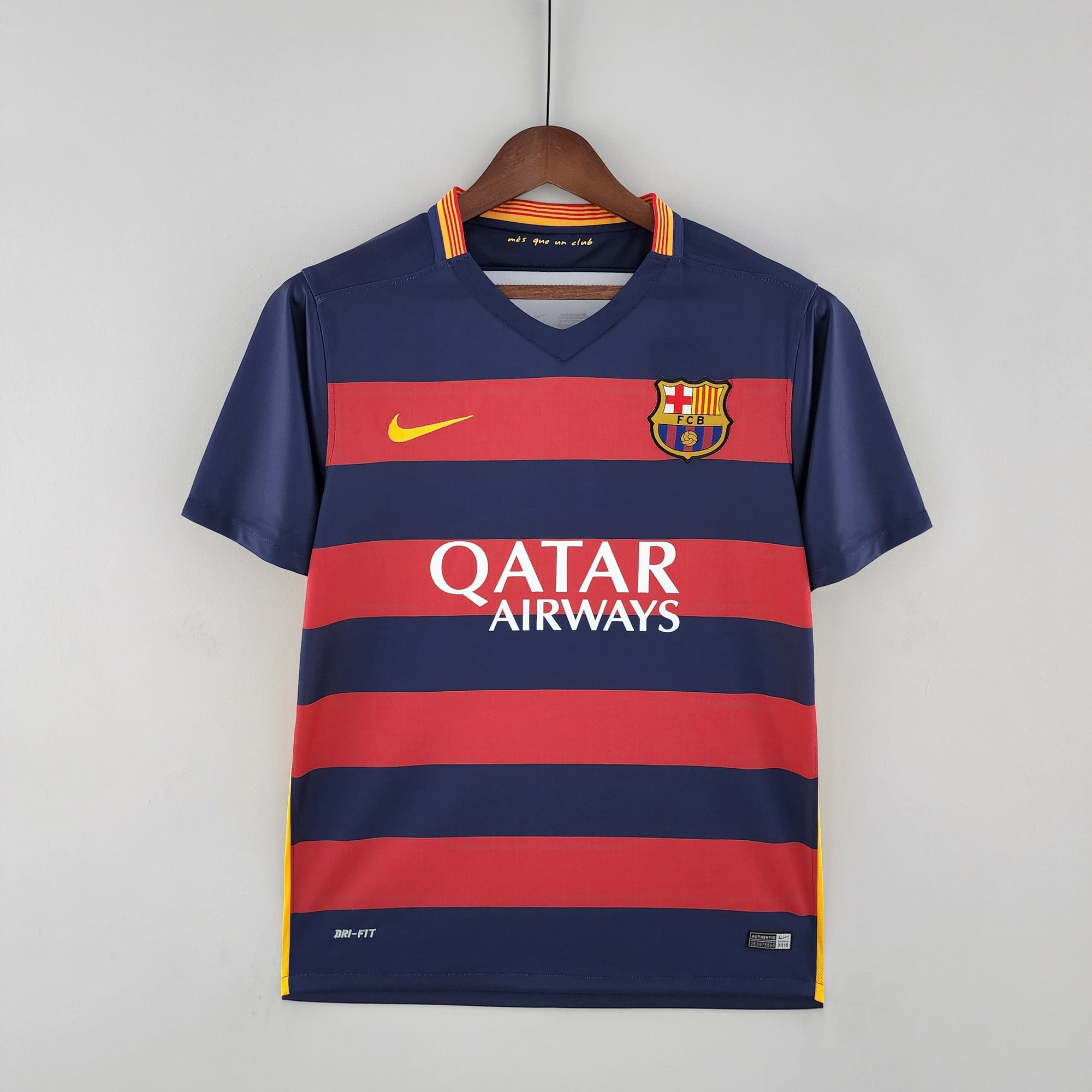 Camisa Barcelona Home 15/16 (Versão Retrô)