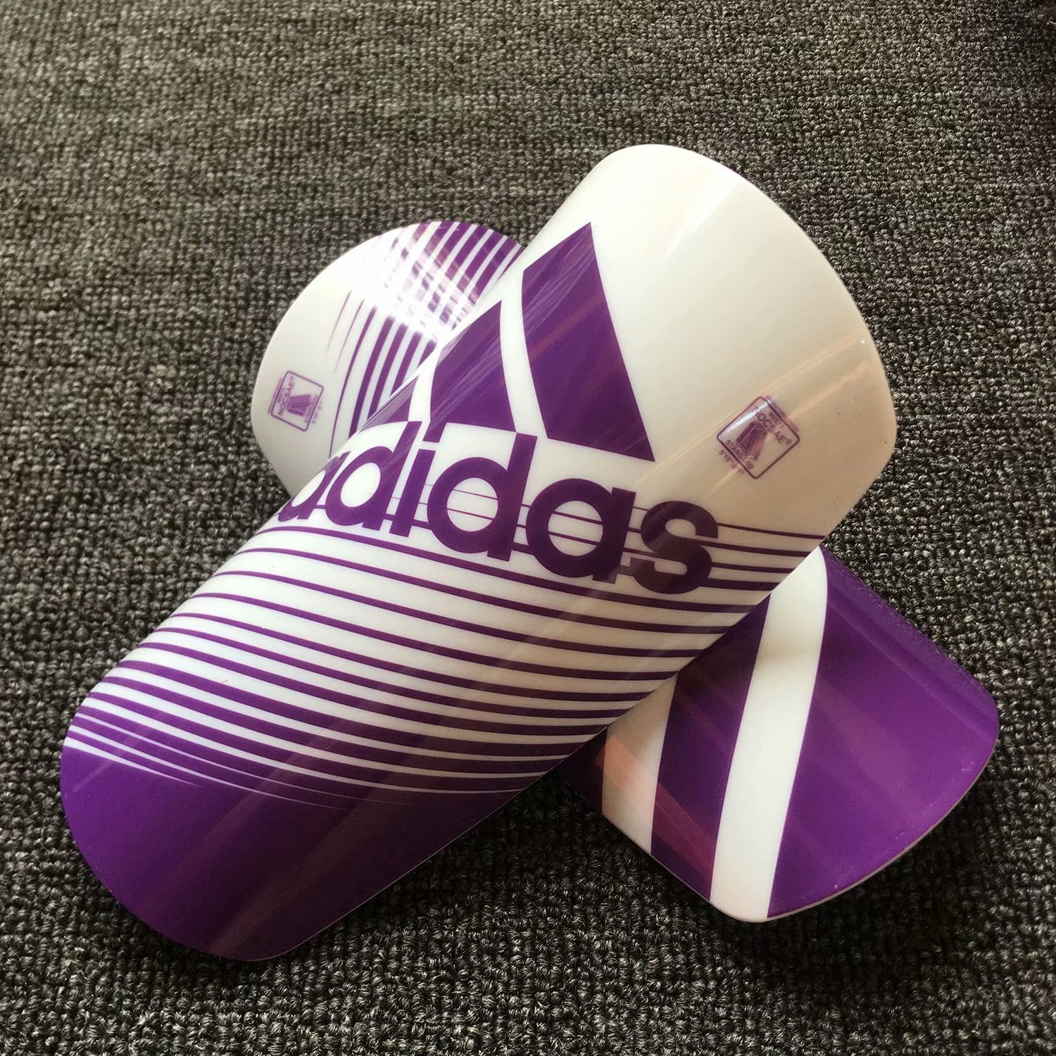Caneleira Adidas | Acessórios Esportivos (Entregas Acima de 20€)