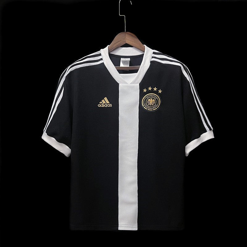 Camisa Seleção da Alemanha "Black Retro Style" (Versão Casual) | EDIÇÃO ESPECIAL