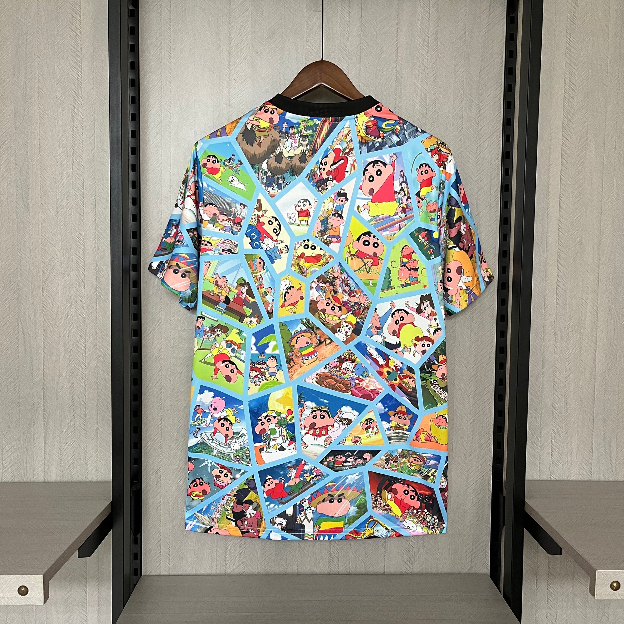 Camisa Seleção do Japão "Crayon Shin-chan" 24/25 (Versão Torcedor) | EDIÇÃO ESPECIAL
