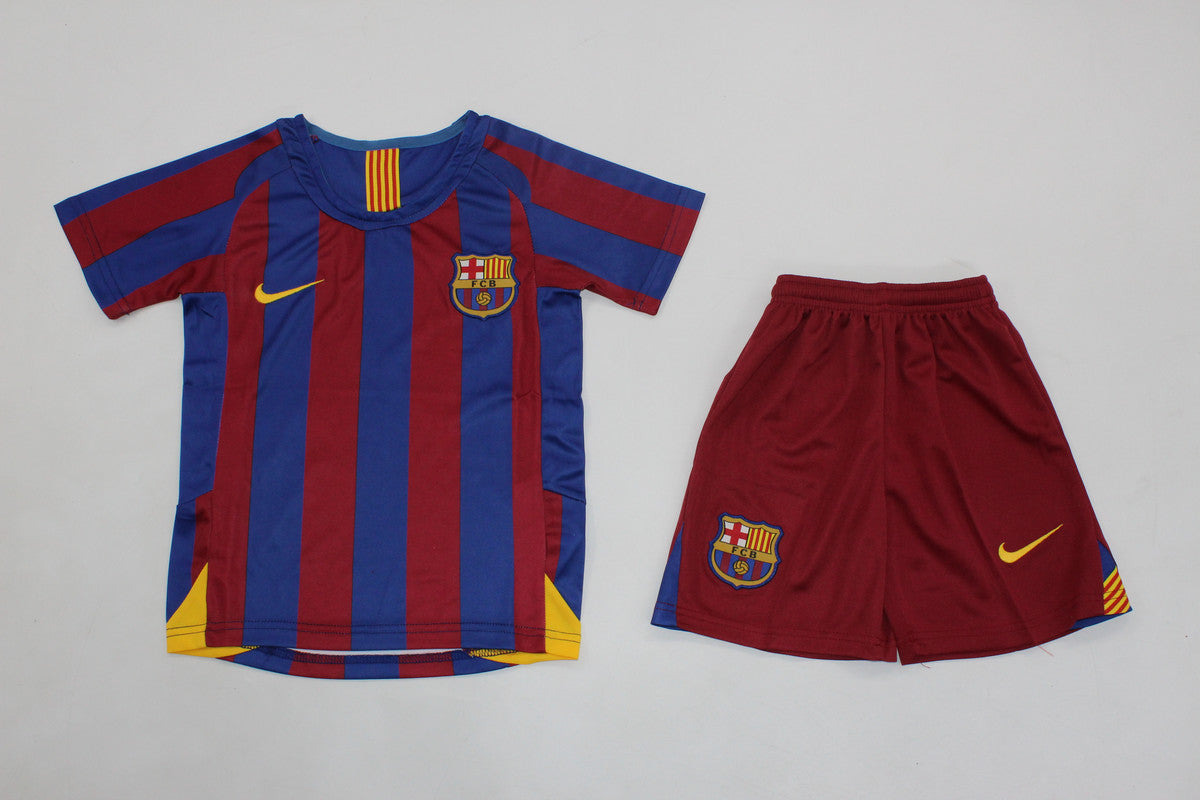 Kit Barcelona Home Conjunto Infantil 05/06 (Versão Retrô)