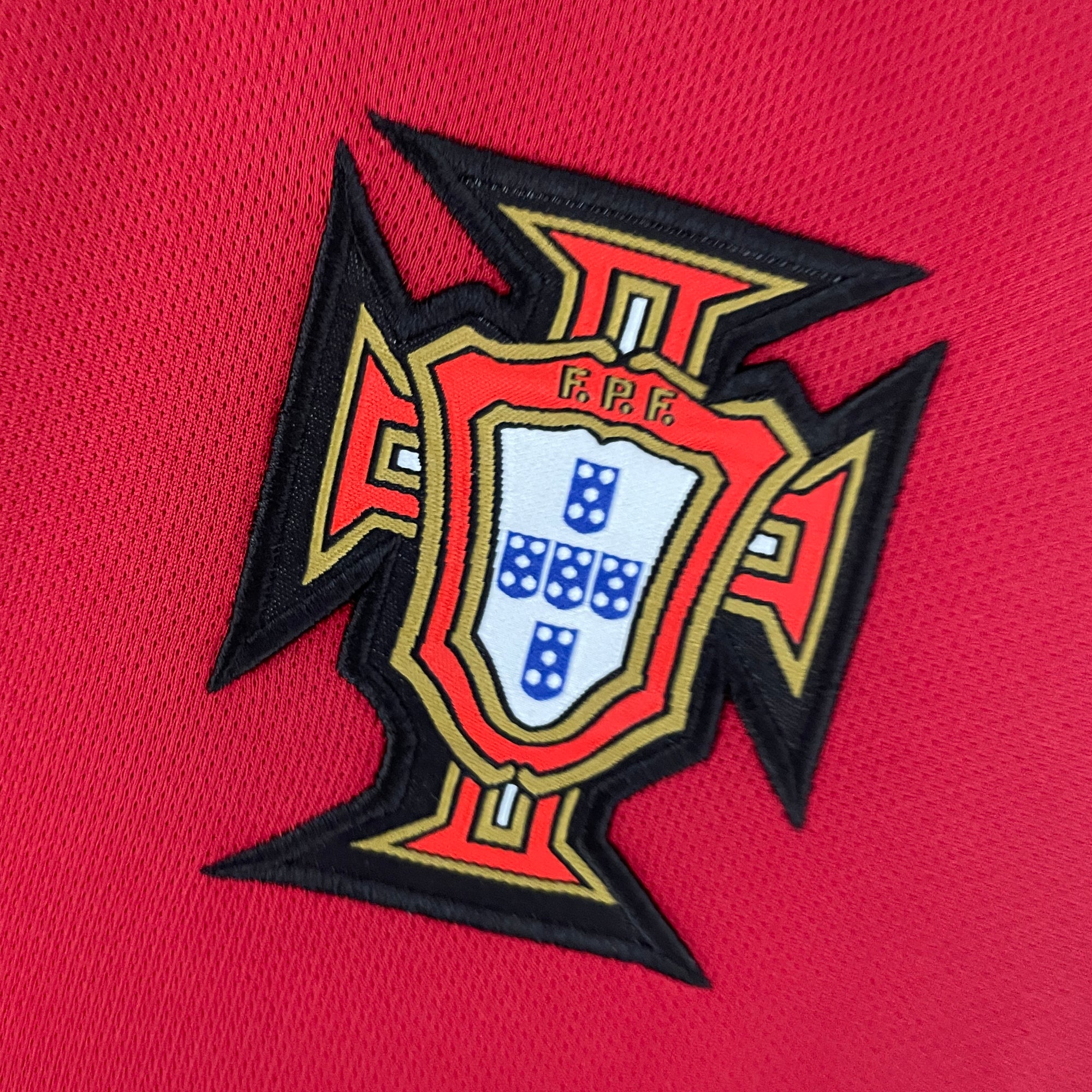 Camisa Seleção Portuguesa Home 2006 (Versão Torcedor Retrô)