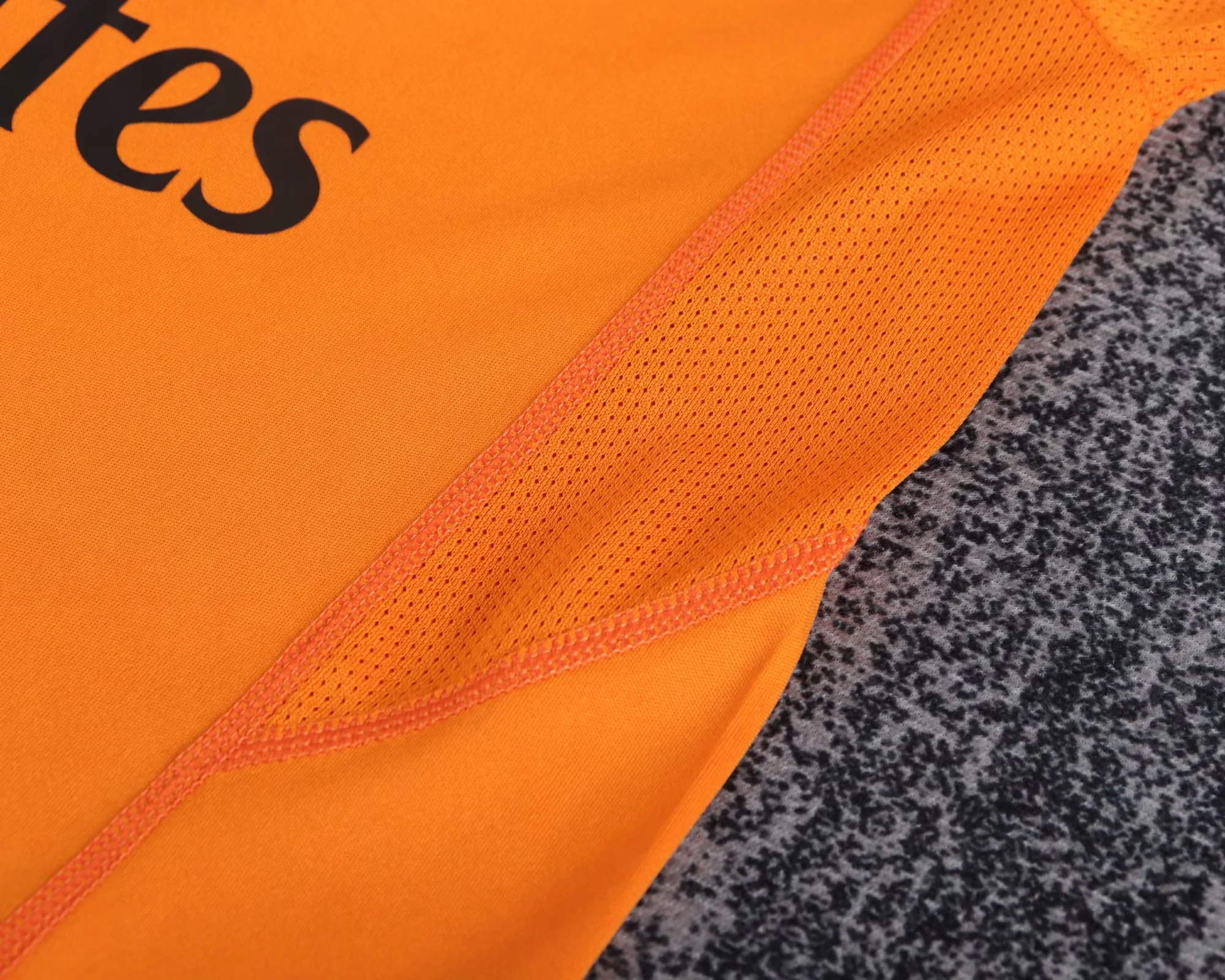 Kit Real Madrid Third 13/14 Conjunto Infantil (Versão Curta Retrô)