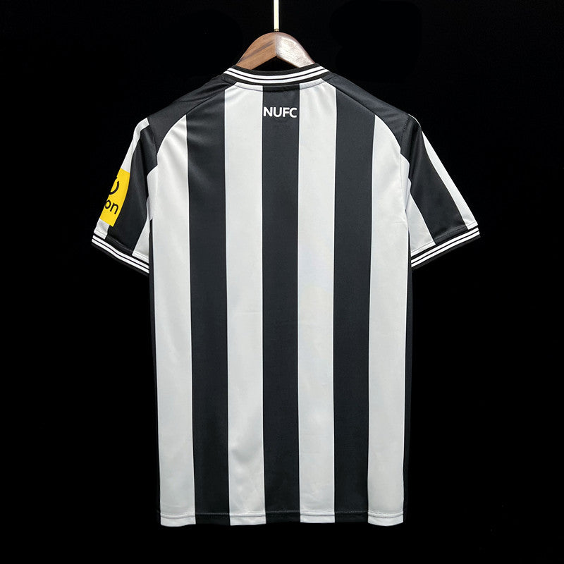 NEWCASTLE l 23/24 homem