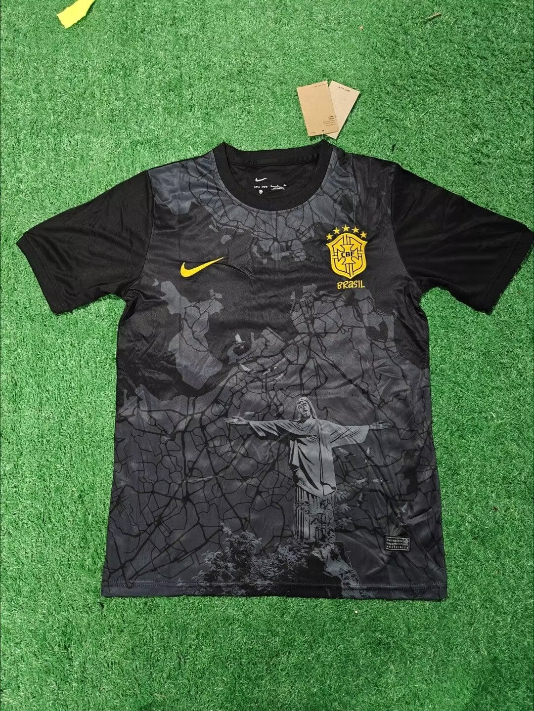 Camisa Seleção do Brasil "Cristo Redentor Style" (Versão Torcedor) | EDIÇÃO ESPECIAL