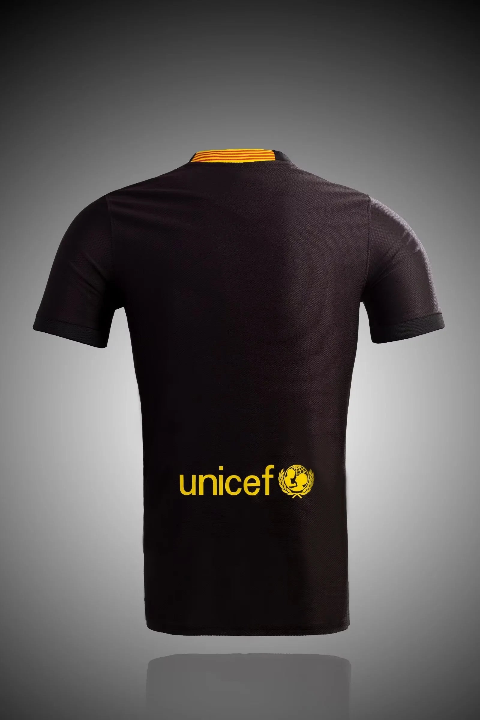 Camisa Barcelona Third 13/14 (Versão Torcedor Retrô)