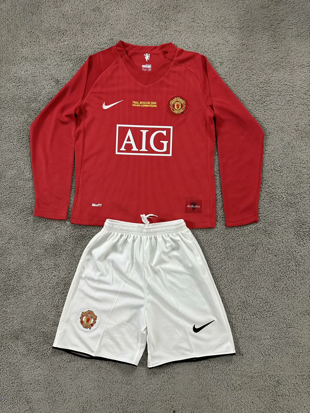 Camisa Manchester United Home 07/09 Conjunto Infantil (Versão Curta/Manga Longa Retrô)